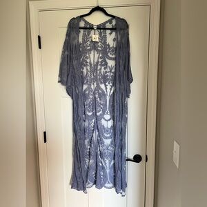Chic Lace Kimono in Soft Blue
